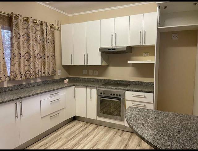 4 BEDROOM PROPERTY TO RENT IN WESTRIDGE